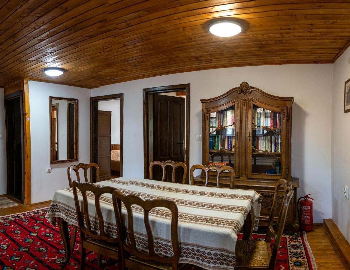 Razsukanova House , Разсукановата Къща Elena Εξωτερικό φωτογραφία