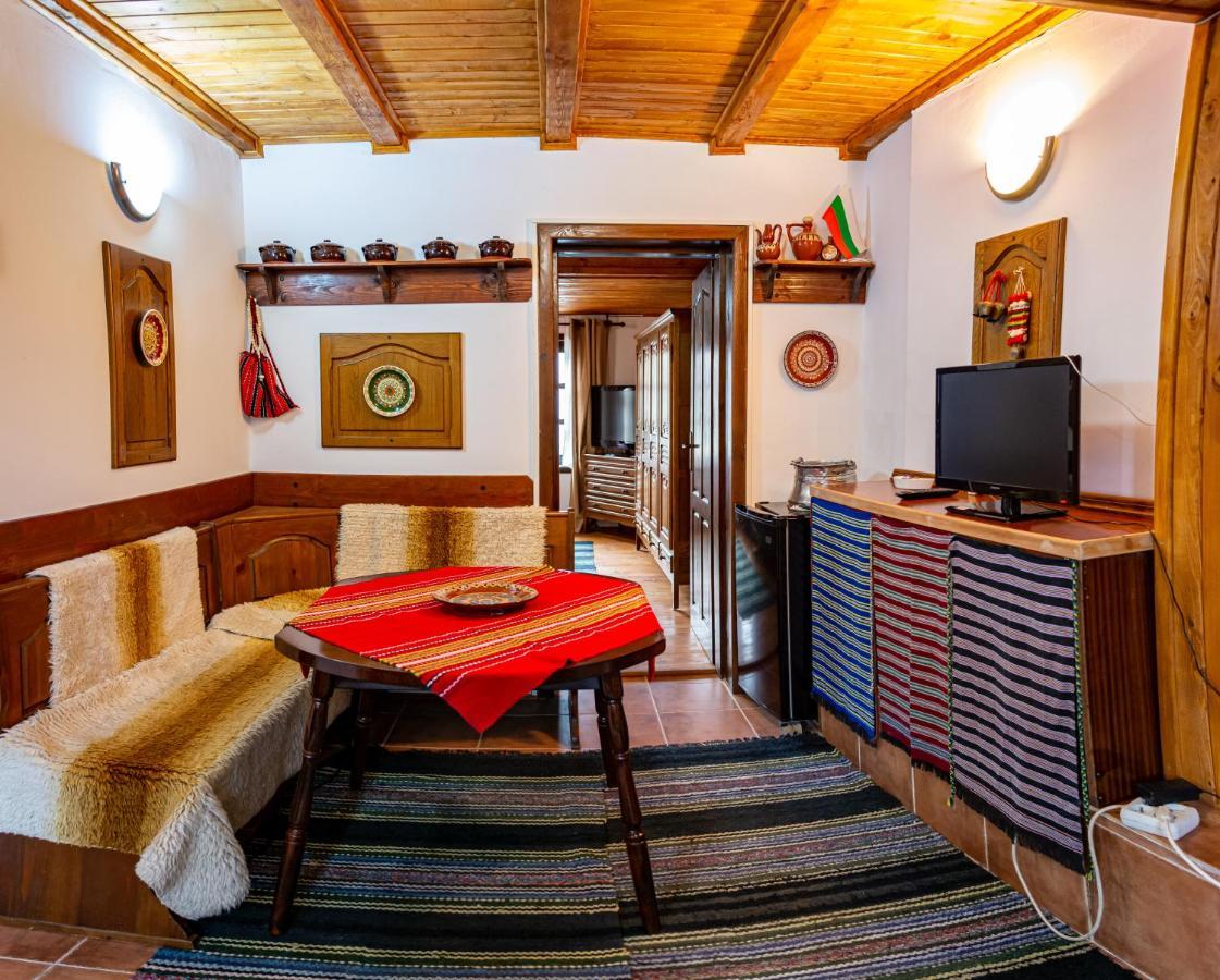 Razsukanova House , Разсукановата Къща Elena Εξωτερικό φωτογραφία
